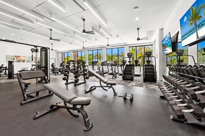FULLY EQUIPPED FITNESS CENTER