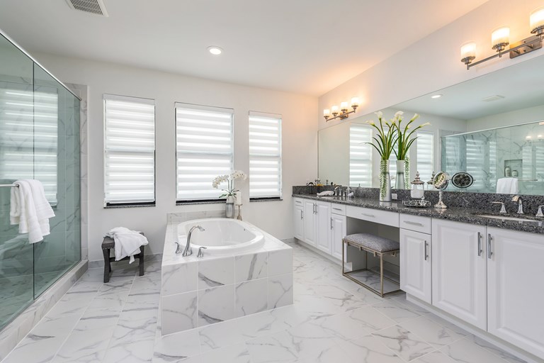 Somerset Grande Master Bathroom