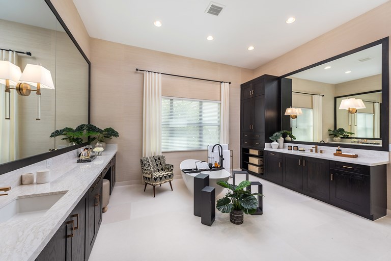 Veneto Master Bath