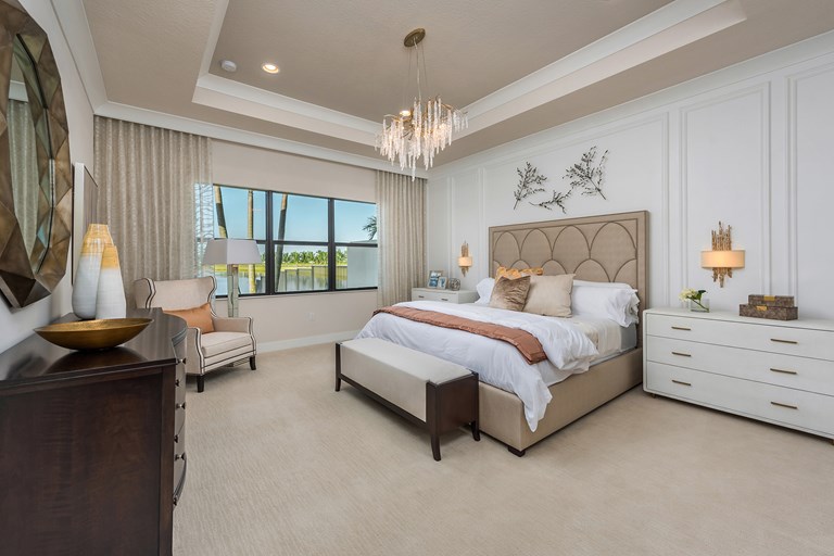 Santo Master Bedroom