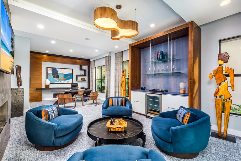 Maldives Game Room - Den