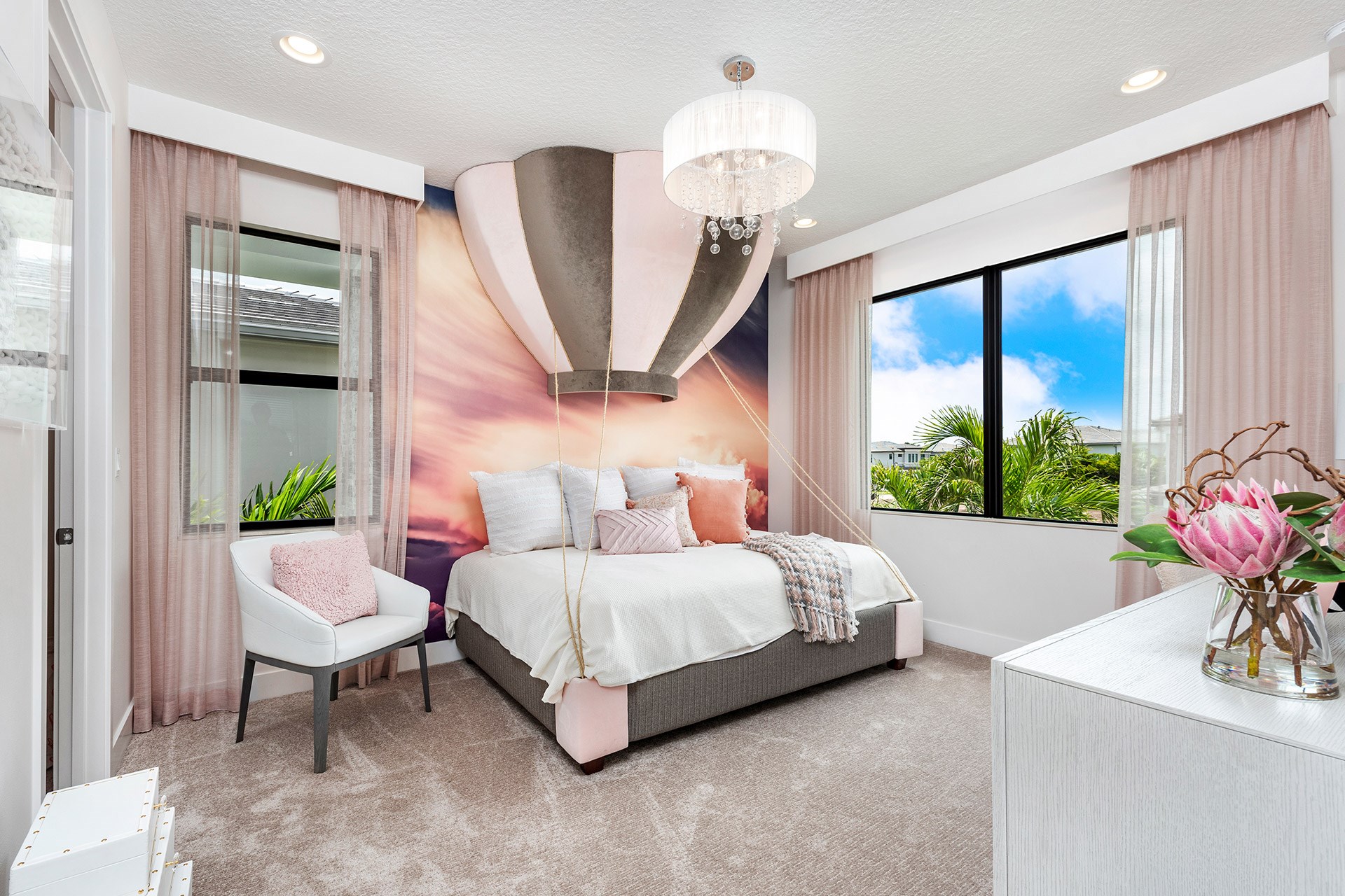 Honolulu 4th Bedroom
