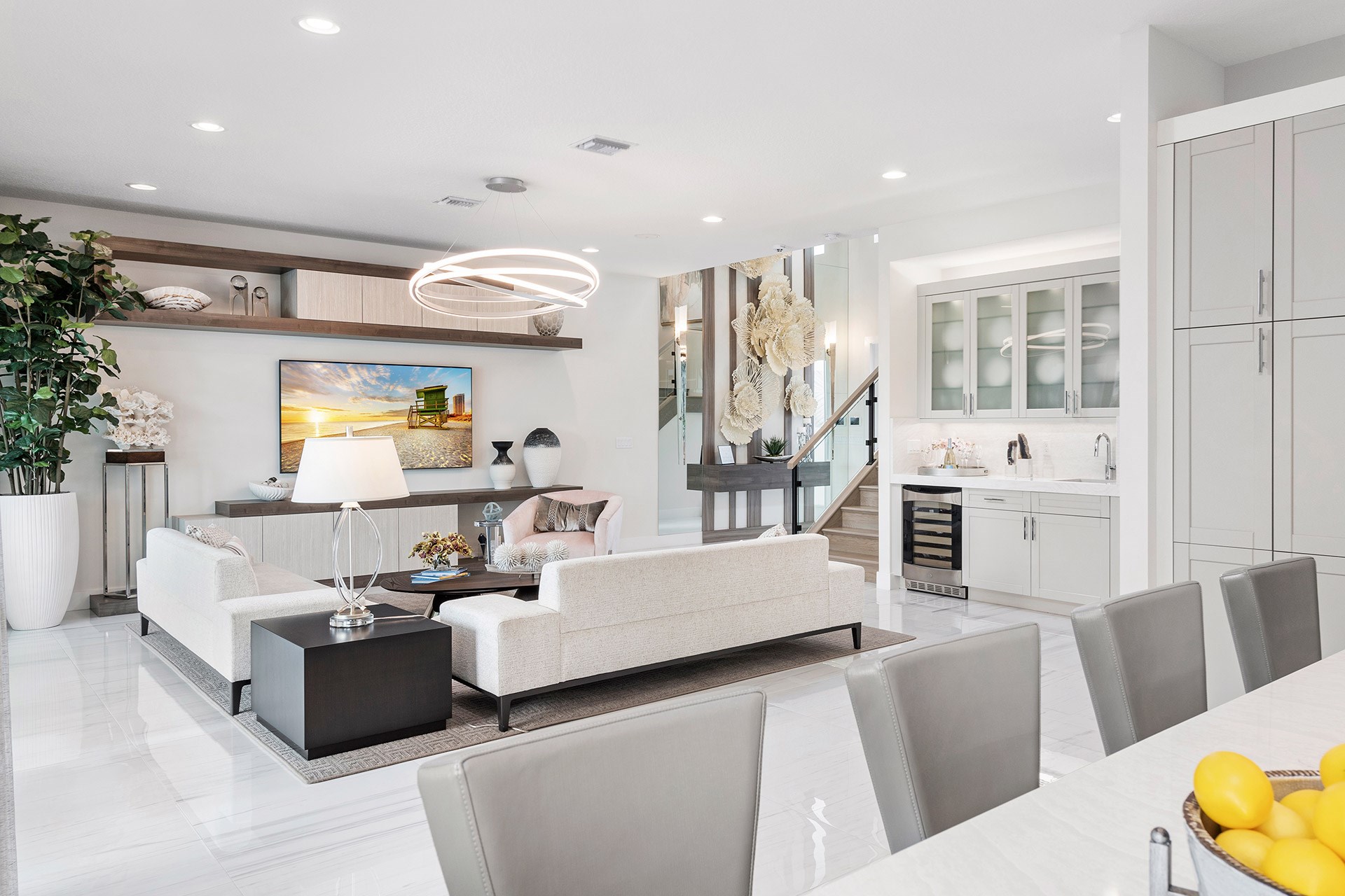 Honolulu Kitchen Great Room
