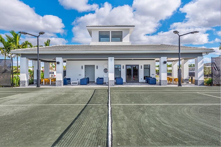 LO Clubhouse Pro Shop Ext 12 14 20