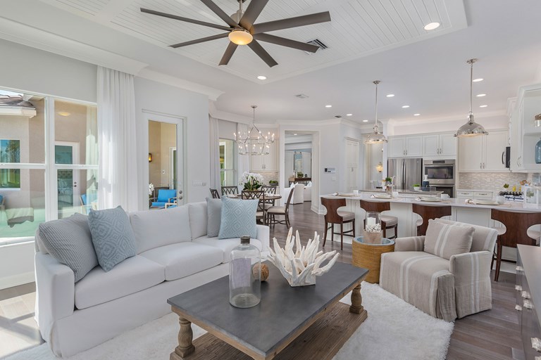 Charleston Grande Family Room-Kitchen