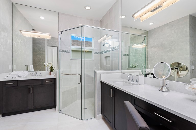 Oxford Master Bathroom