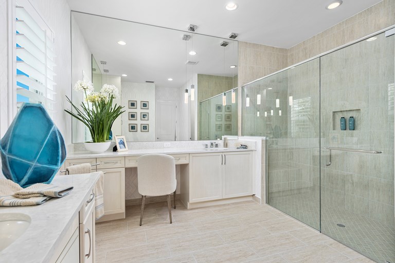 Riviera Master Bathroom