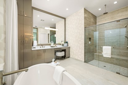 Savannah Primary Bathroom