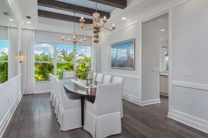 Charleston Grande Dining Room