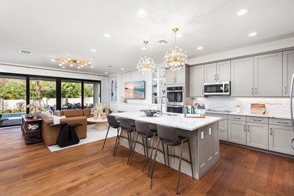 Exuma Kitchen & Dining Room