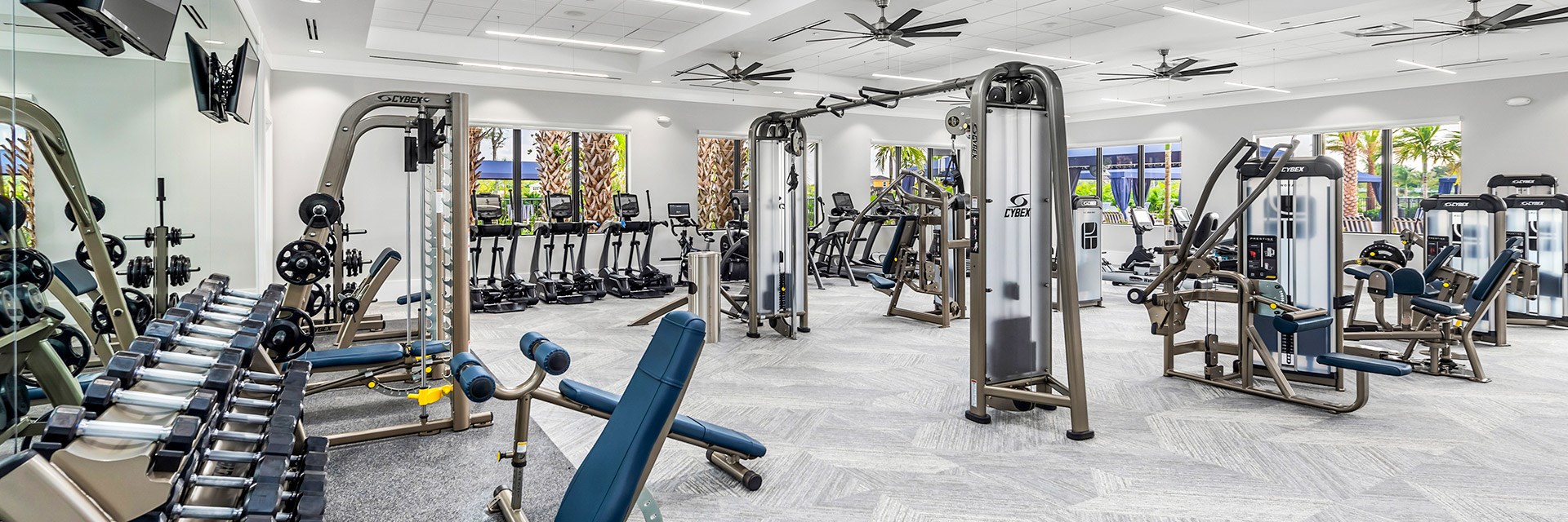 FITNESS CENTER