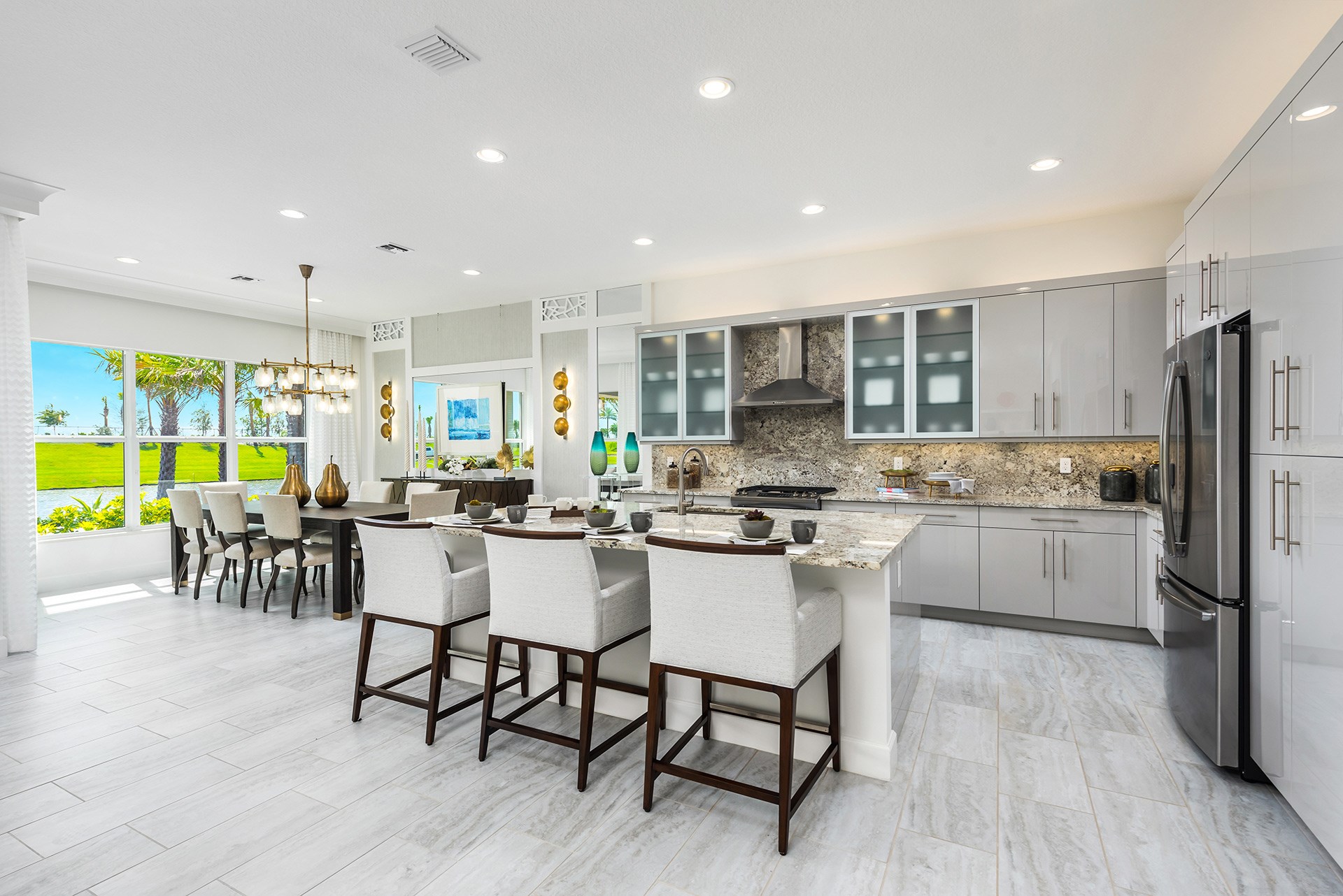 Amber Kitchen - Dining Room