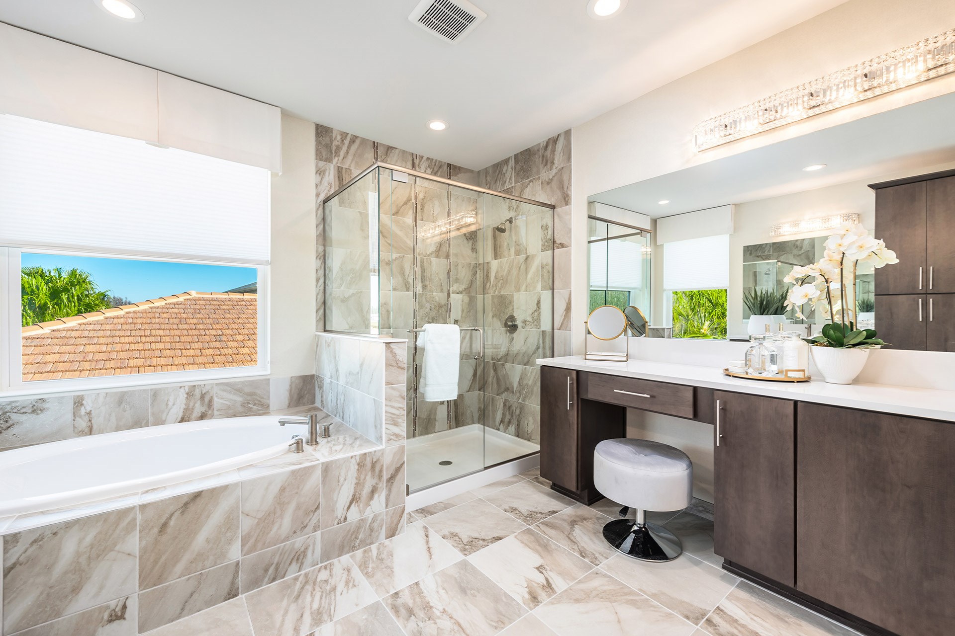 Sequoia Master Bathroom